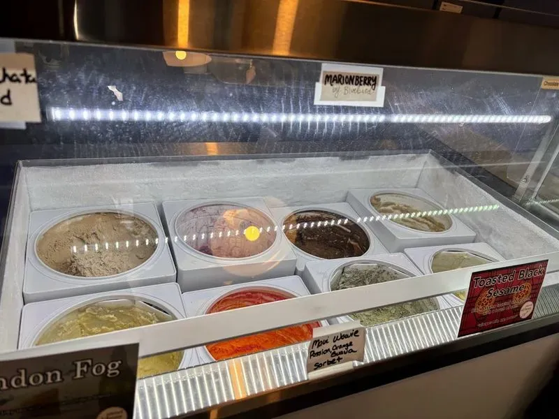 Eastlake Scoop