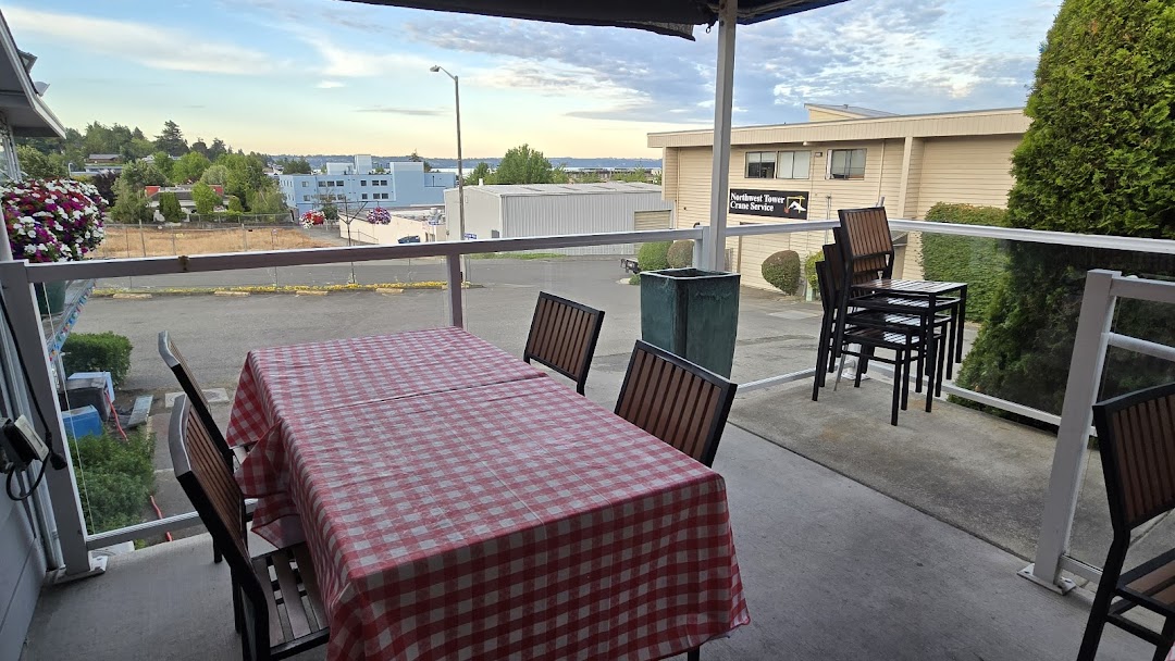 Wally's Chowder House | Legendary Fish & Chips