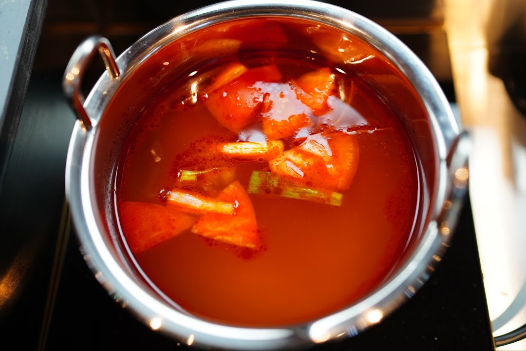 Photo of SIZZLE POT