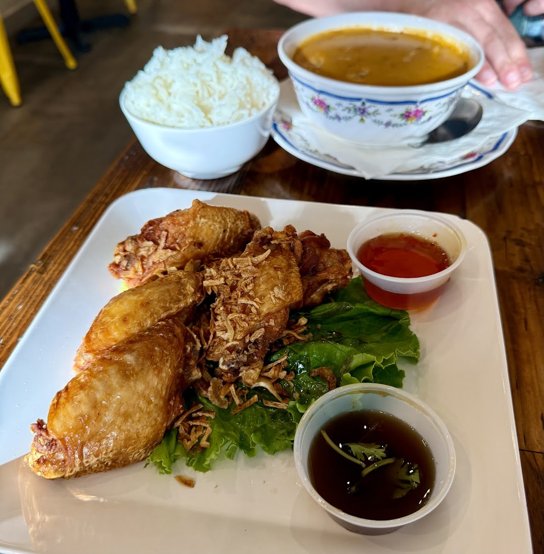 Photo of Thai Trio