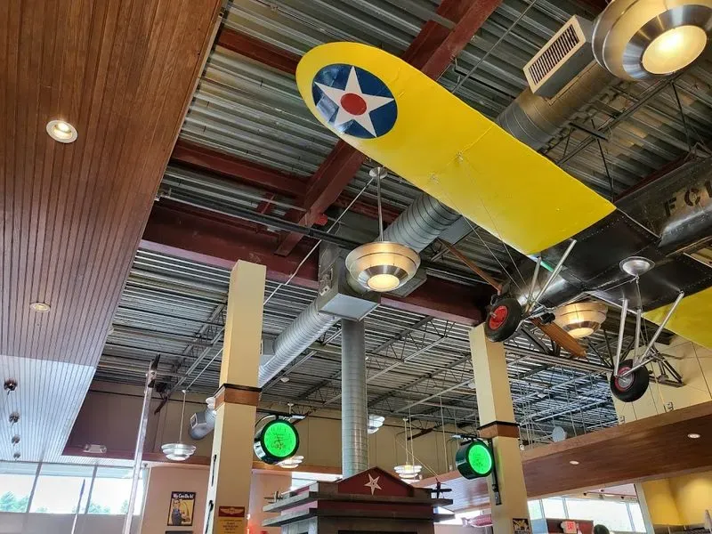 Crystal Creek Cafe