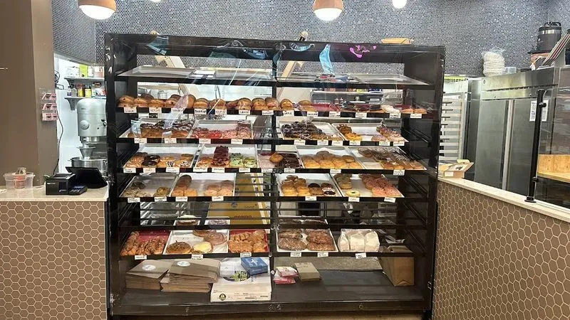 Fusion Donut Cafe & Lounge