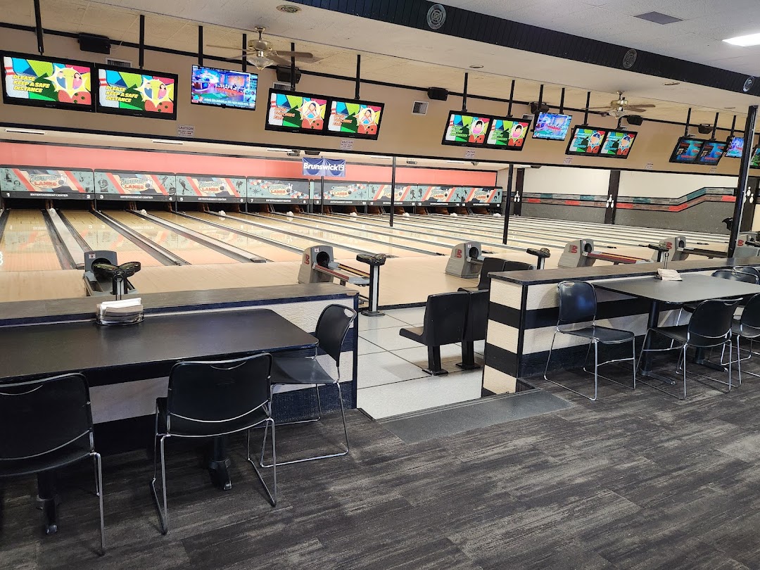 Photo of Tower Lanes Entertainment Center