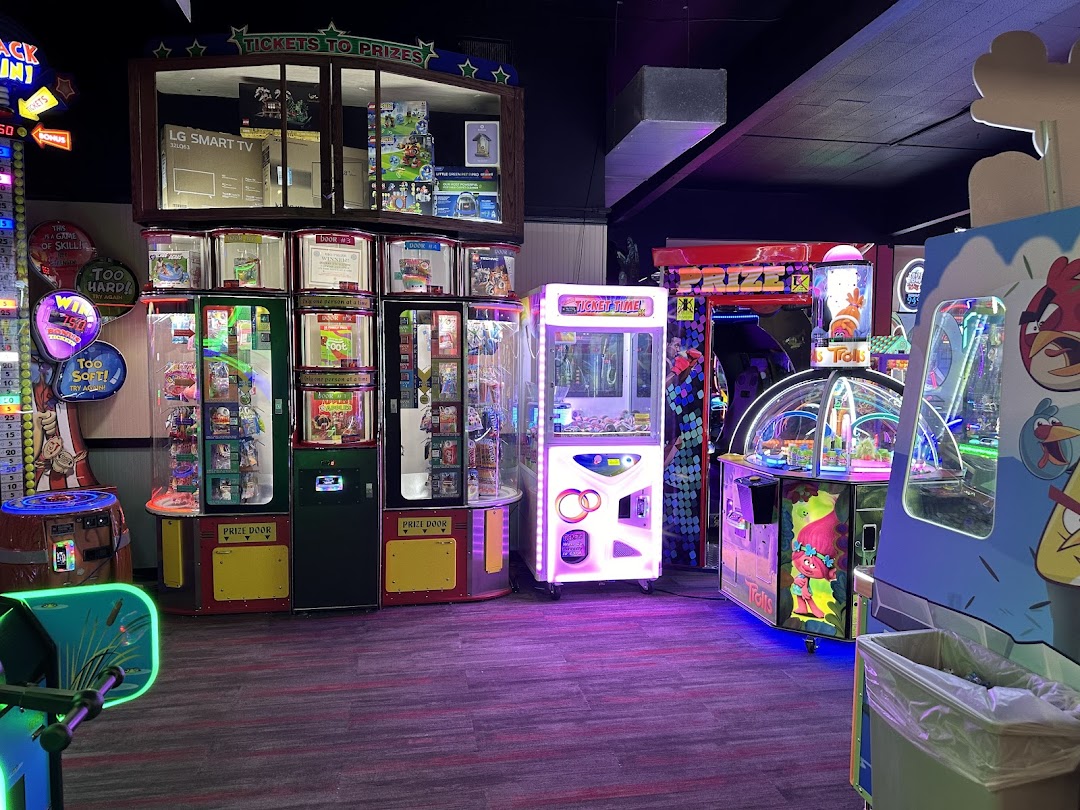 Photo of Tower Lanes Entertainment Center