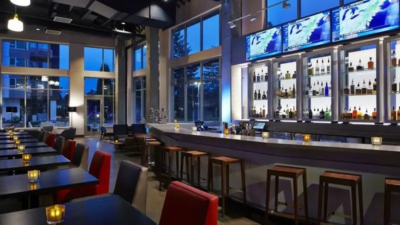 W XYZ Bar