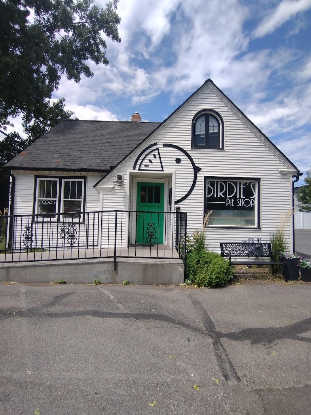 Photo of Birdie's Pie Shop - Hayden