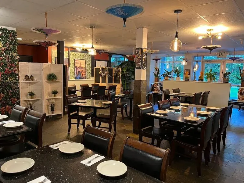 Ginn D Thai Restaurant