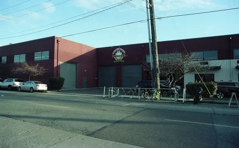 Jolly Roger Taproom and Rooftop Brewing