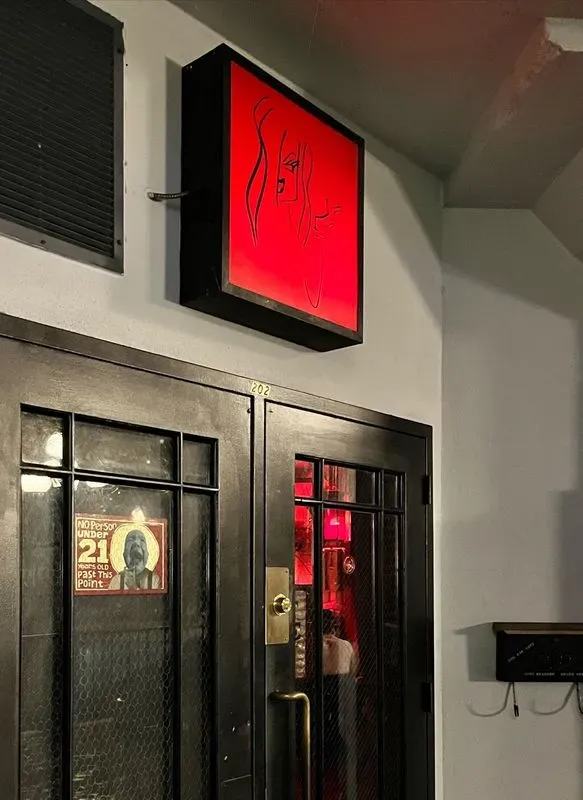 Zig Zag Cafe