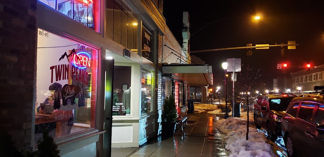 Twin Peaks Pub