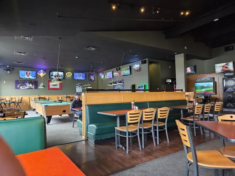 Gator's Sports Bar & Grill