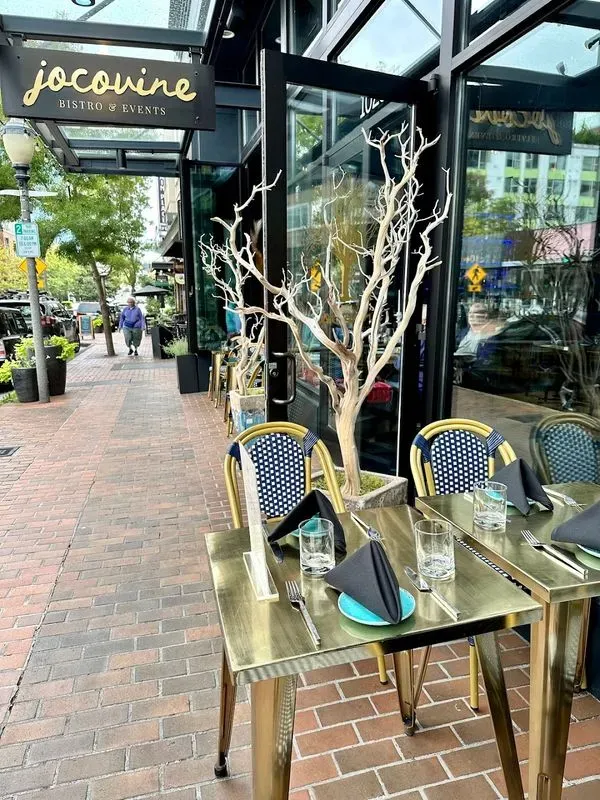 Jocovine Bistro