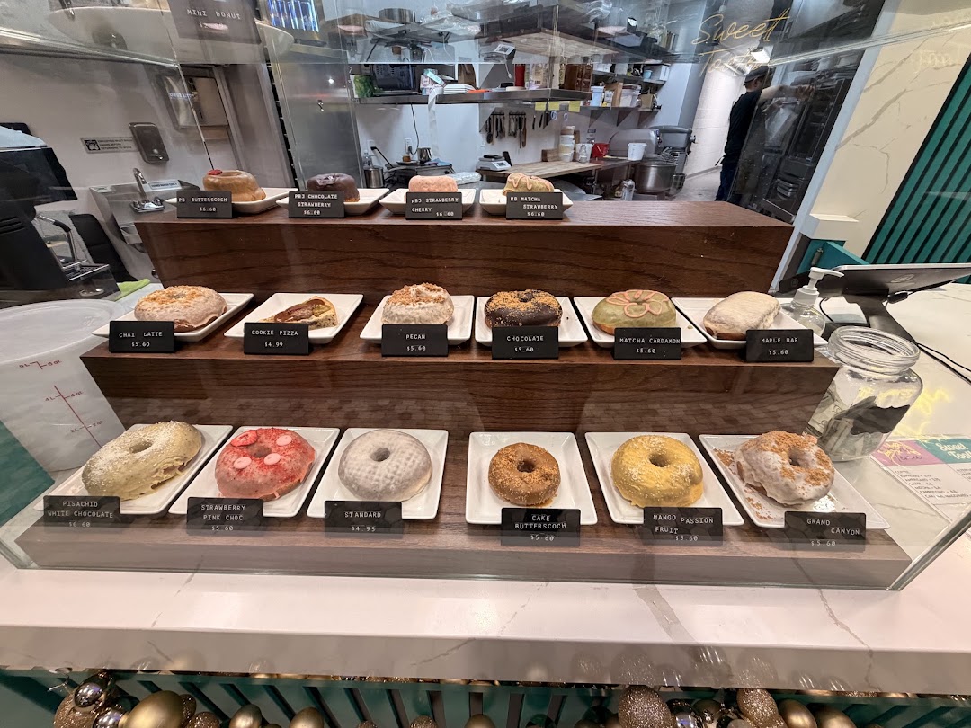 Photo of Sweet Tooth