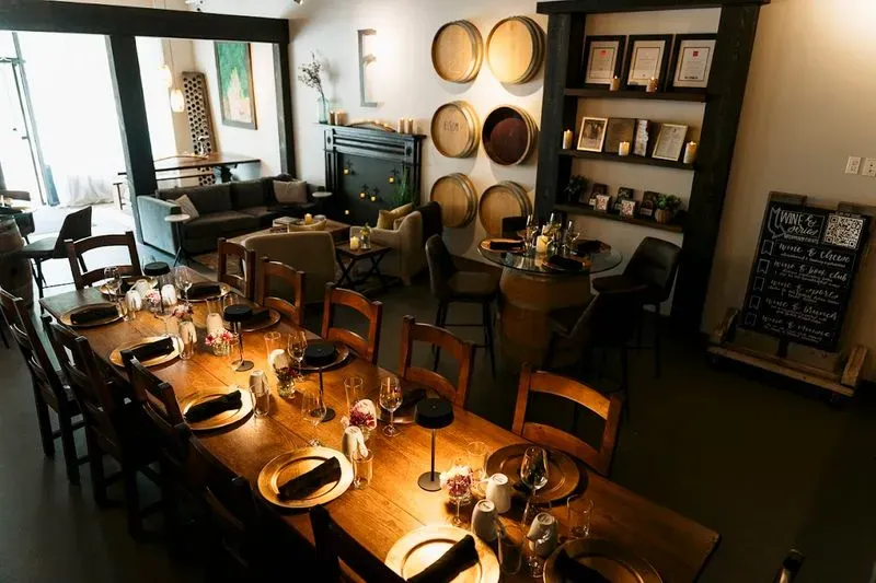 Elsom Cellars - Wine + Kitchen