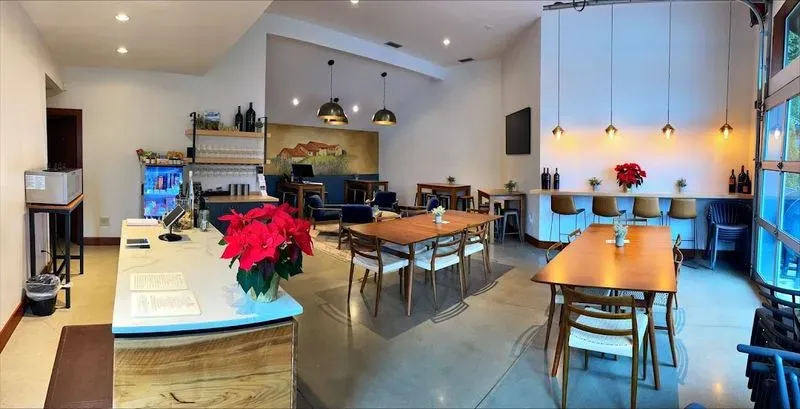 Pepper Bridge Winery & Amavi Cellars Tasting Room