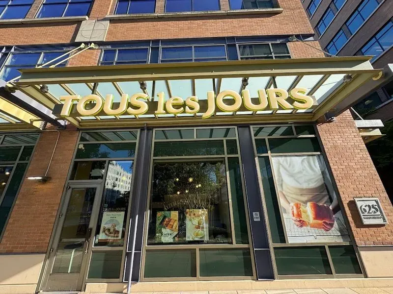 TOUS les JOURS Bakery Café - Union Station