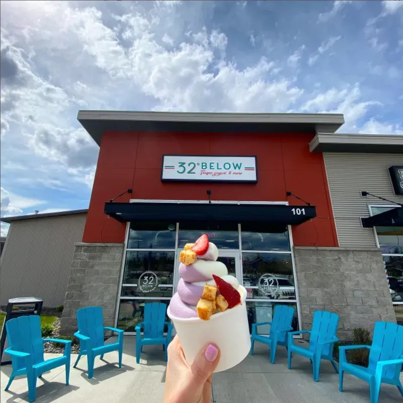 32 Below Frozen Yogurt & More