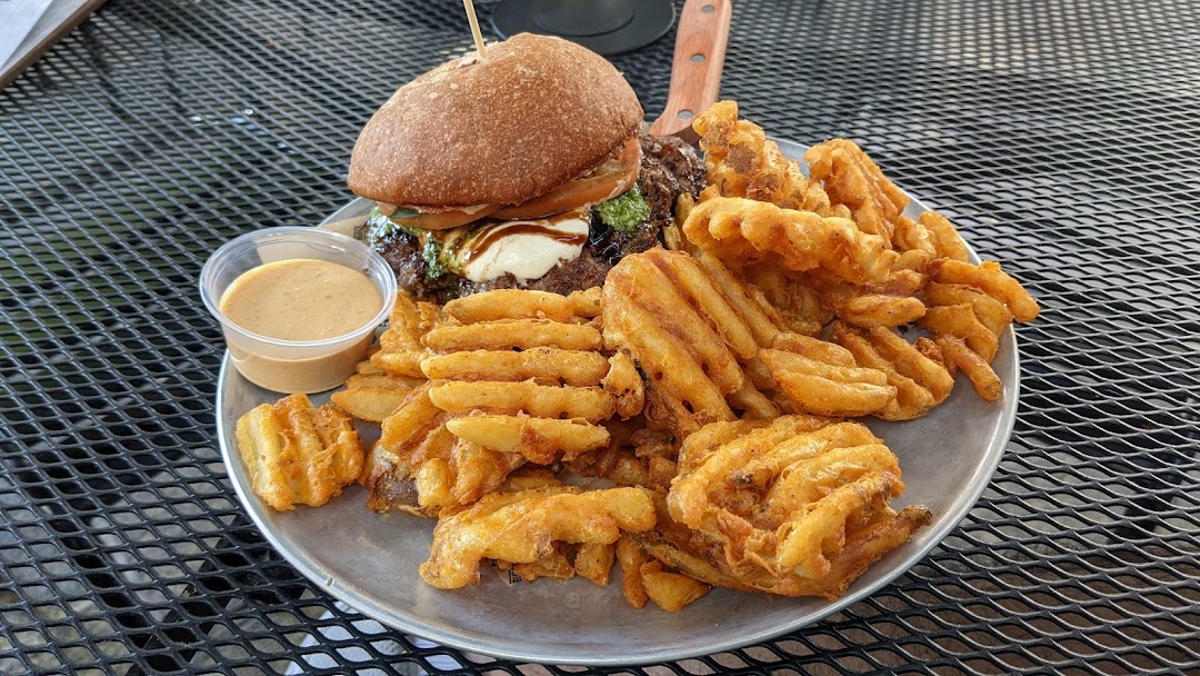 Photo of Stack 571 Burger and Whiskey Bar - Kirkland