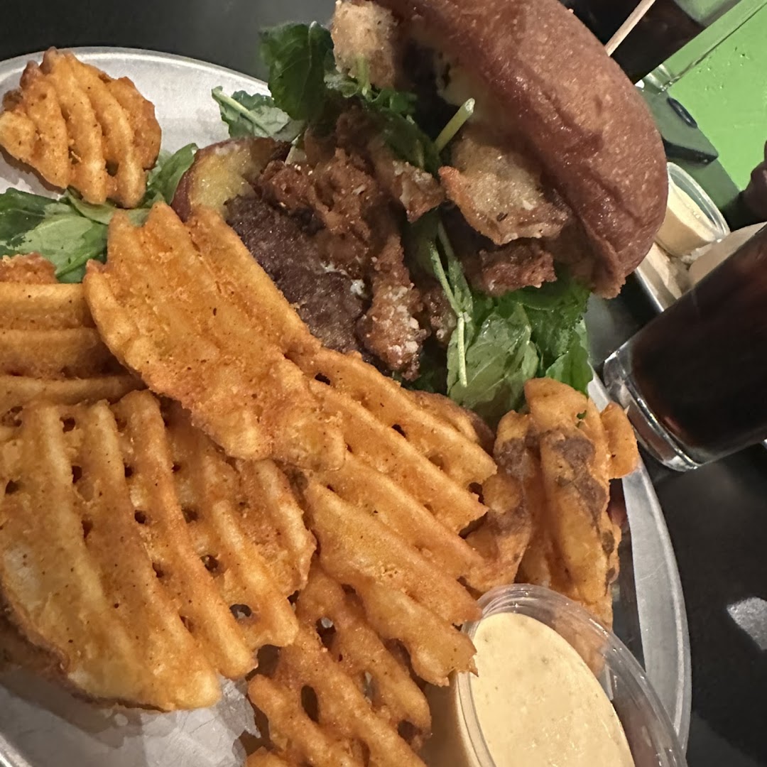 Photo of Stack 571 Burger and Whiskey Bar - Kirkland