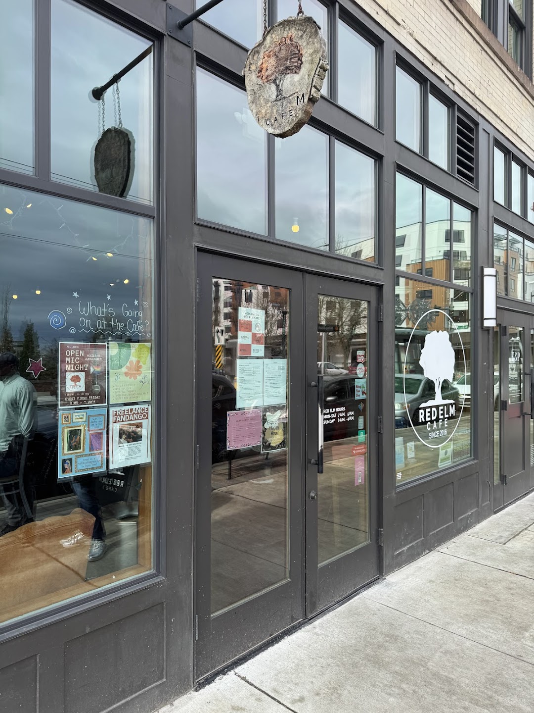 Red Elm Cafe