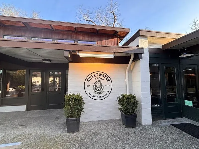 Sweetwater Tavern