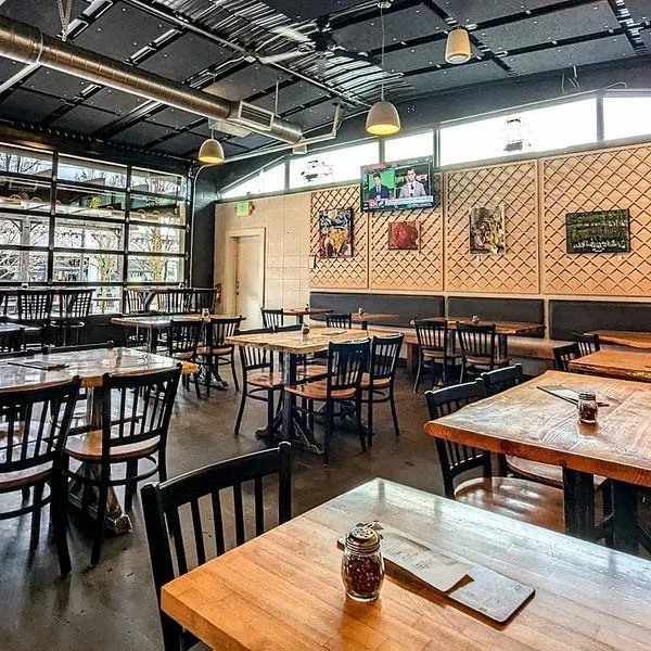 South Perry Pizza