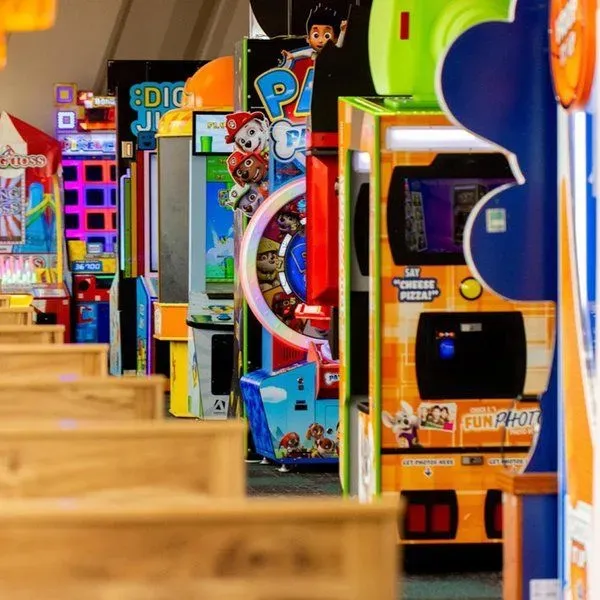 Chuck E. Cheese