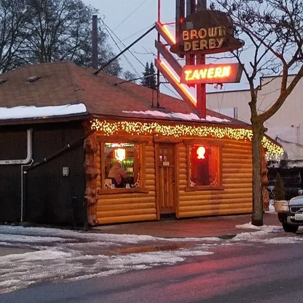 Brown Derby Bar