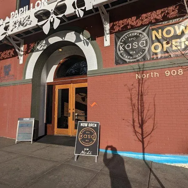 Kasa Restaurant and Taphouse