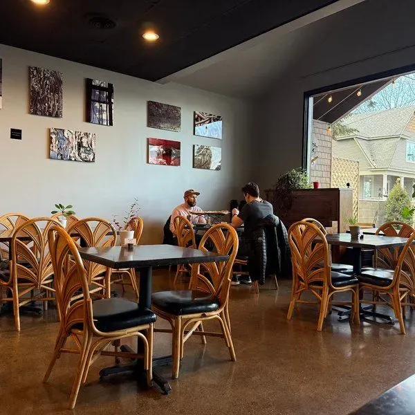 Allie's Vegan Pizzeria & Cafe
