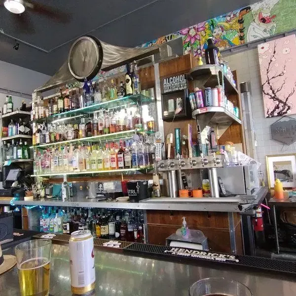 Andy's Bar & Grill