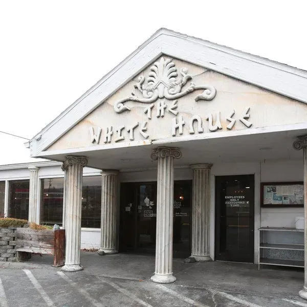 The White House Grill