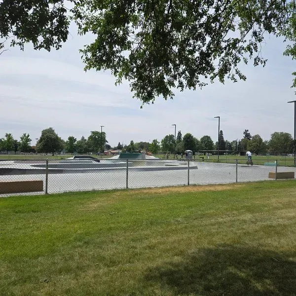 Hillyard Skate Park