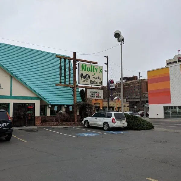 Molly's Family Restaurant