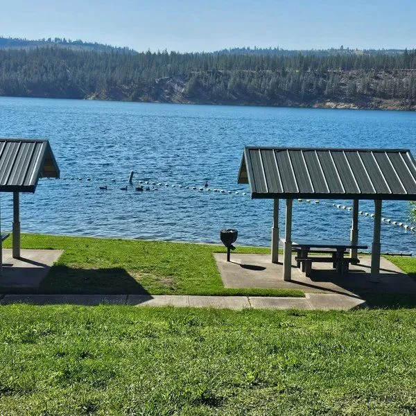 Lake Spokane Campground