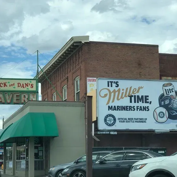 Jack & Dan's Bar & Grill