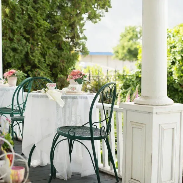 Brambleberry Cottage & Tea Shoppe