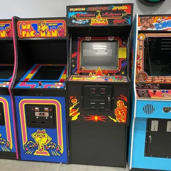 Pixels Arcade Games
