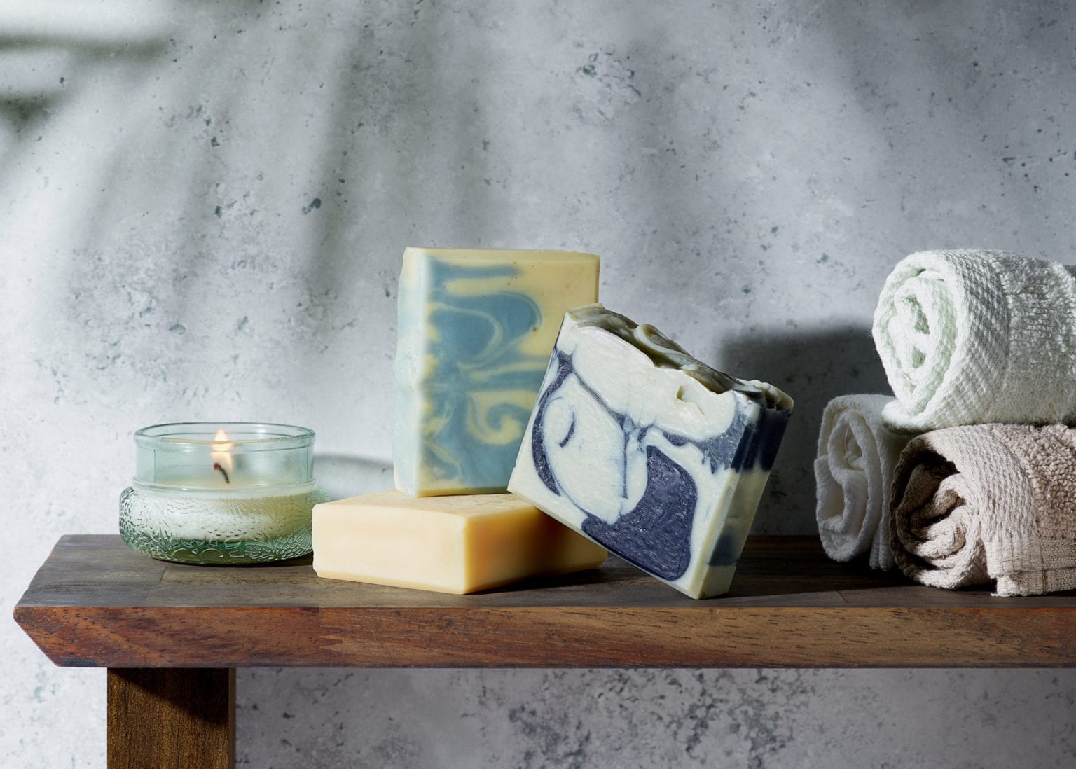 Humble Soap Blue Marbled with Towels
