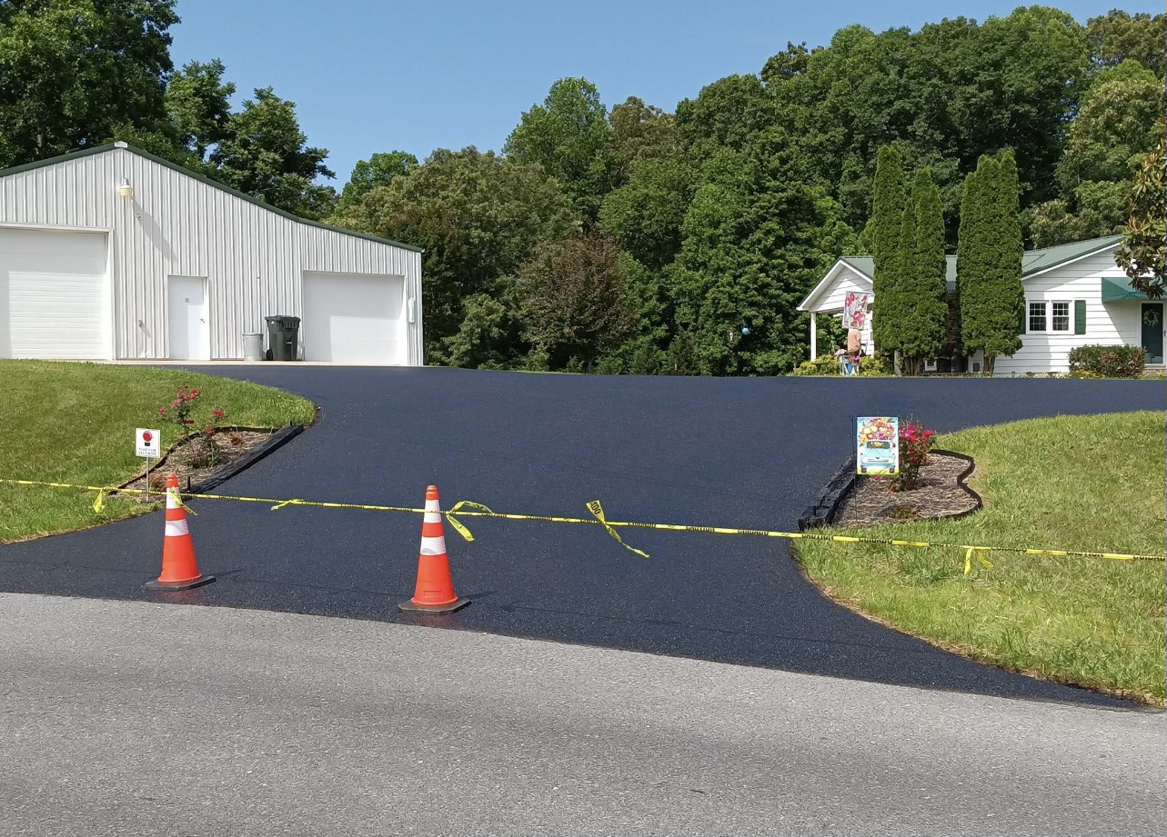 Asphalt Driveways Repair & Maintenance in Battlement Mesa, Colorado