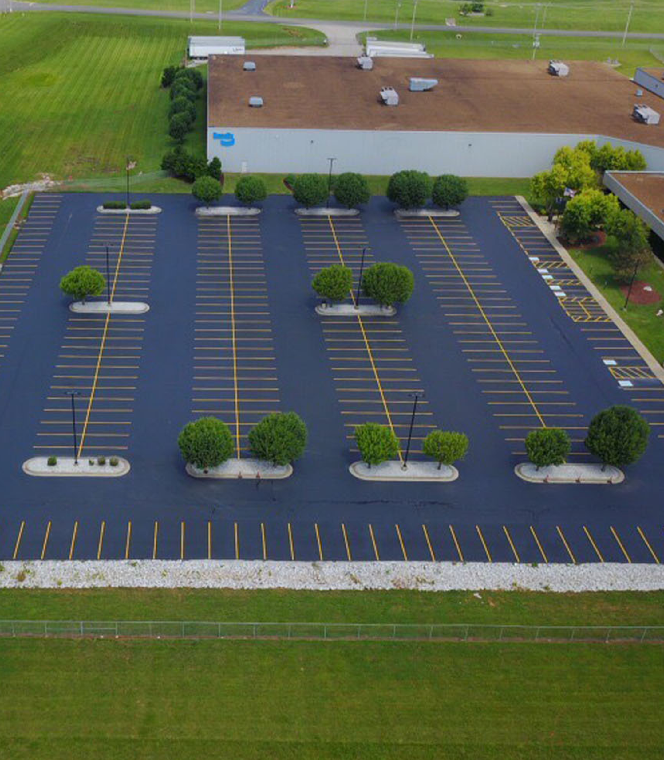 Asphalt Sealcoating Parking Lot