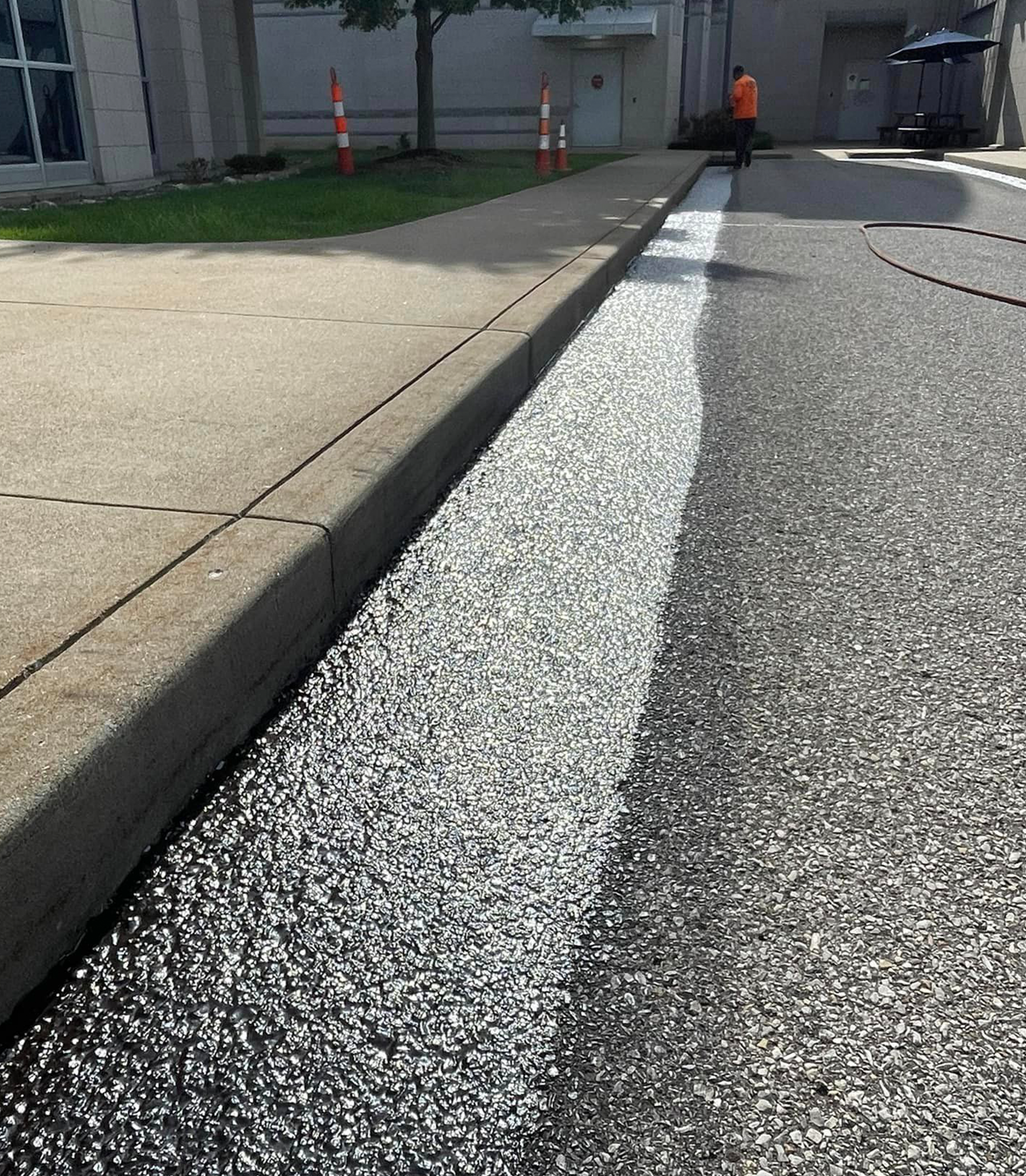 Asphalt Repair Curb