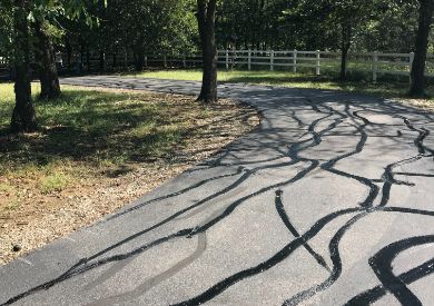 Crack filling asphalt with Smith Paving