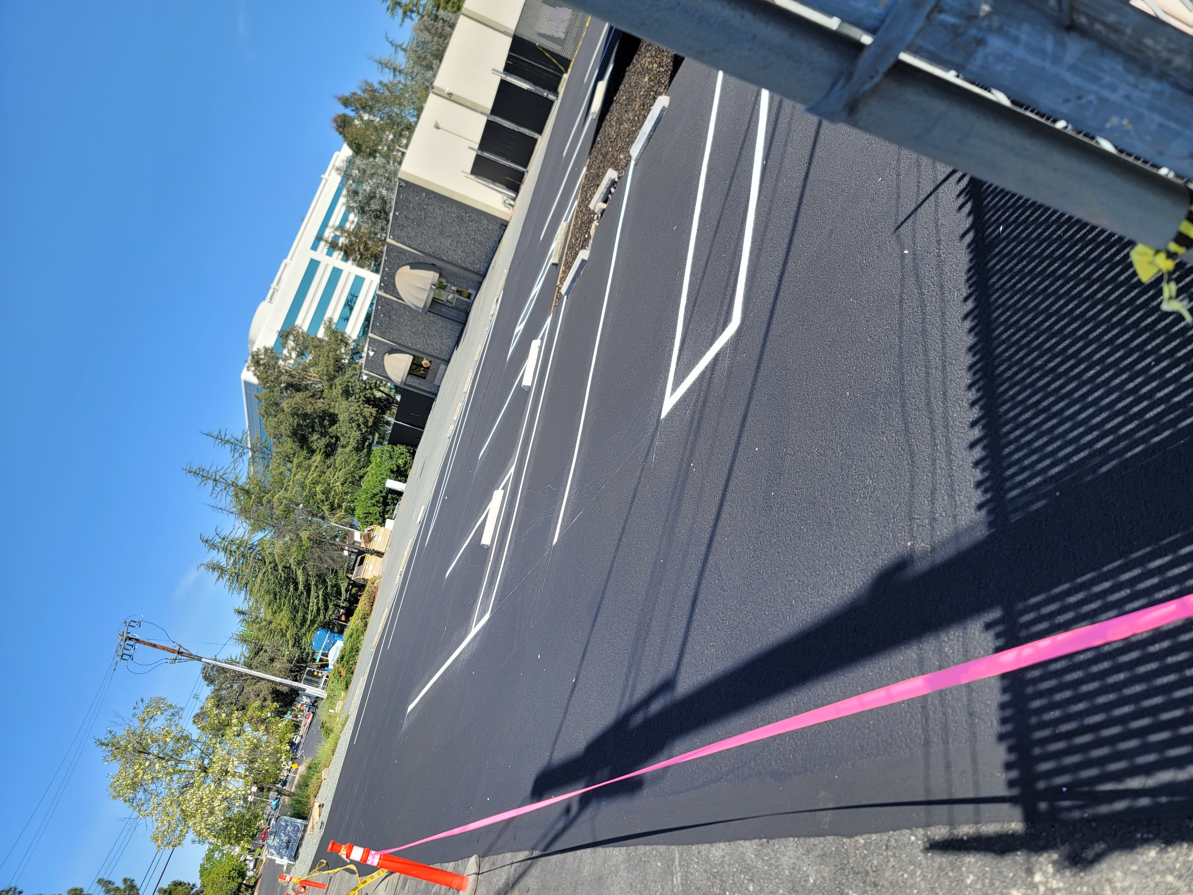 asphalt line striping