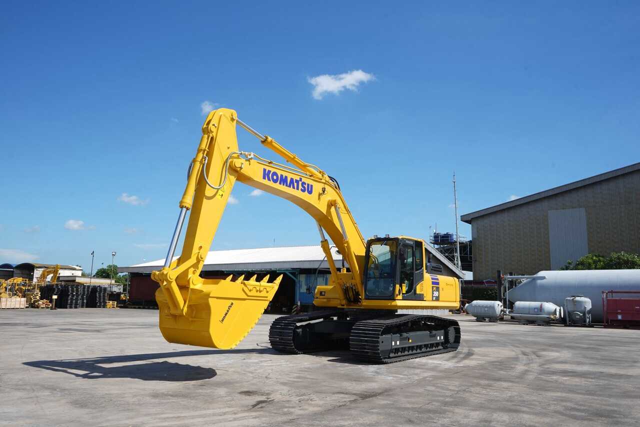 United Tractors Kenalkan Komatsu PC350LC-8M2 dan PC300-8M2 Hydraulic Excavator Kelas 30 Ton