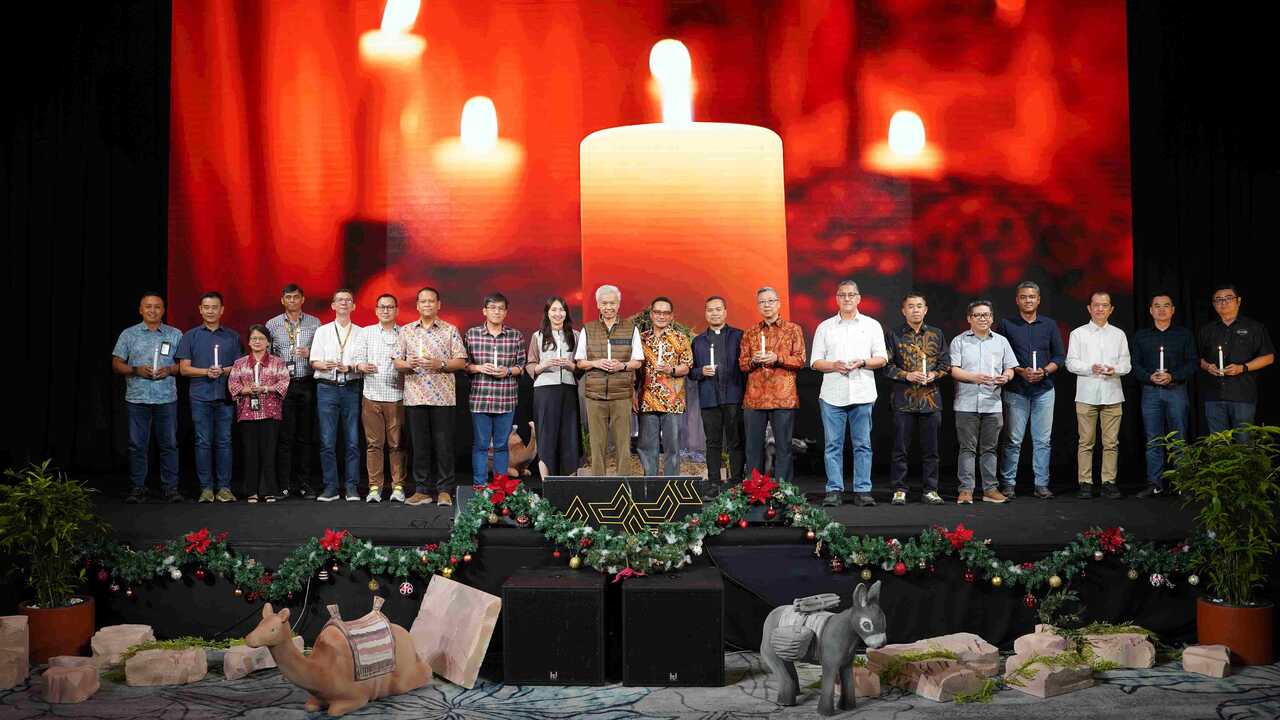 United Tractors Merayakan Natal AHEMCE 2024 dengan Penuh Sukacita dan Kebersamaan