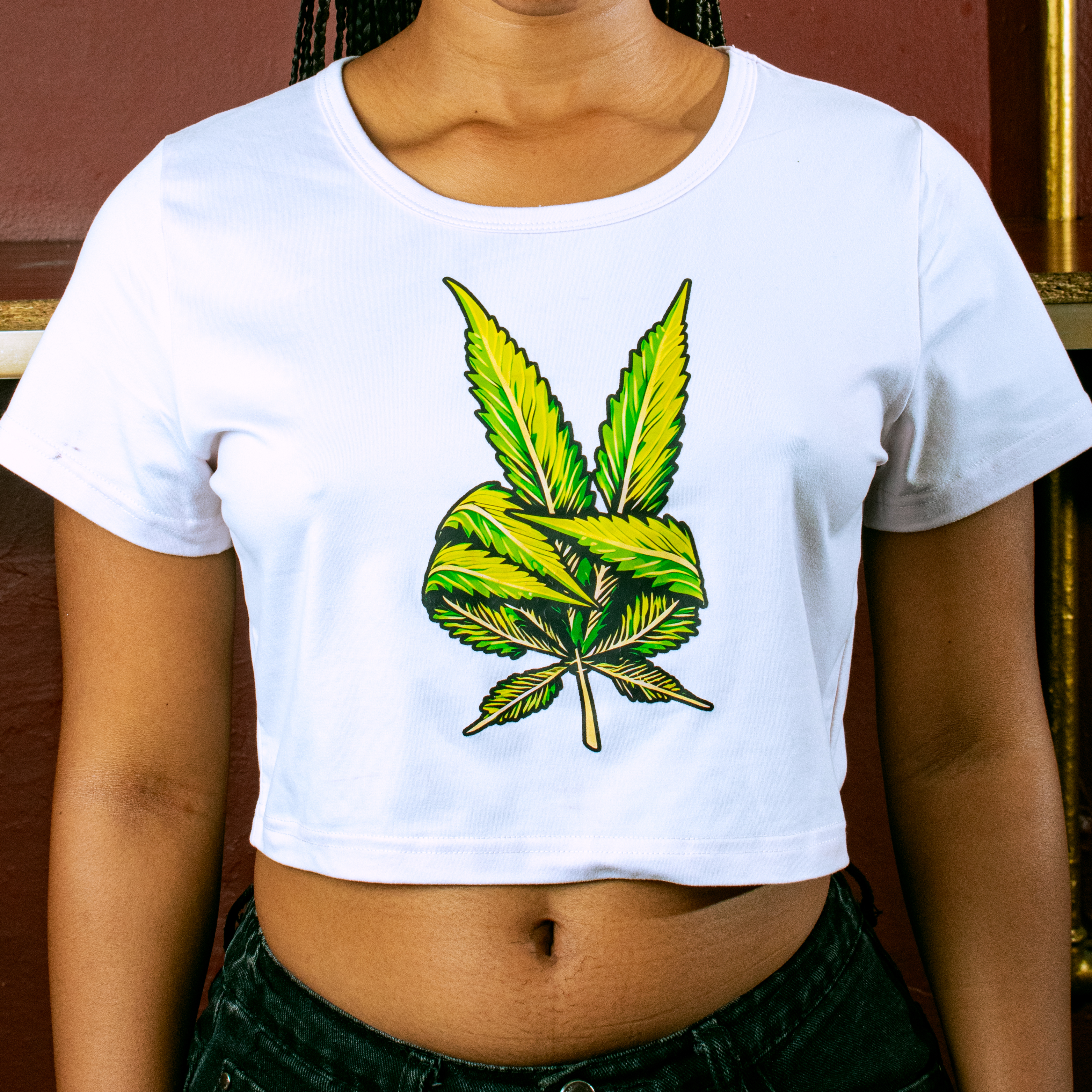 Weed Leaf Marijuana Leaf Hand Peace Sign Hand 420 Cannabis T-Shirt