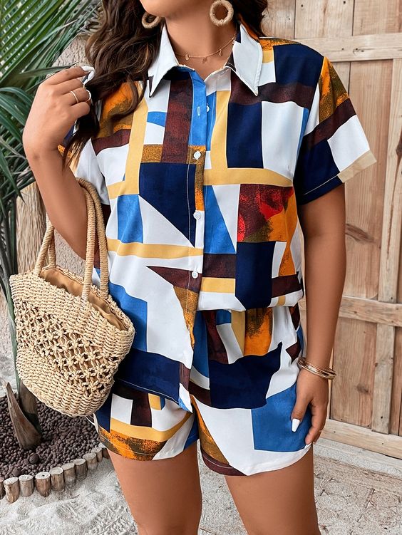 Plus Geo Print Blouse & Shorts