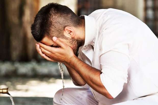 الوضوء والطهارة في المسيحية
