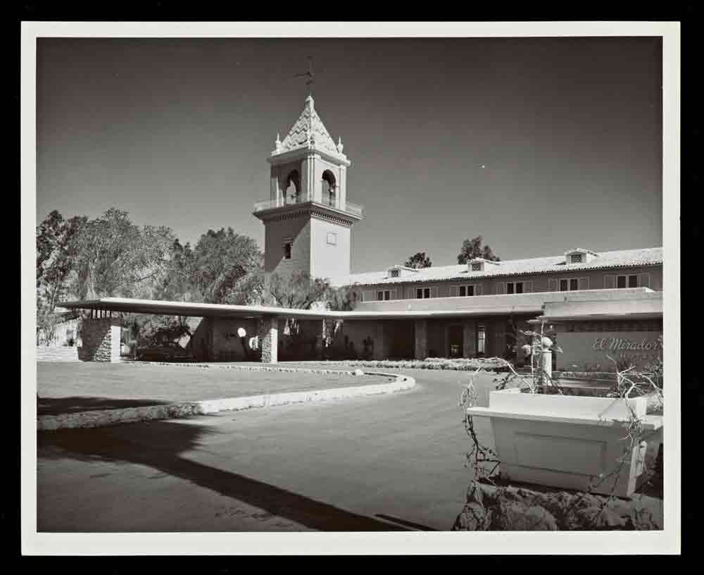 El Mirador Hotel, Palm Springs, Paul. R. Williams architect, Built 1952-53, photography by Julius Shulman, 1953, Gelatin Silver Print, © J. Paul Getty Trust. Getty Research Institute, Los Angeles (2004.R.10)